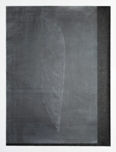 Les intervalles # 3, 2026 Papier japon et superposition, graphite et technique mixte 35 x 46,5 cm